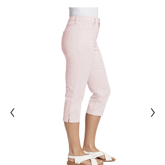 Women's Gloria Vanderbilt Amanda Capris - Picture 3 of 7